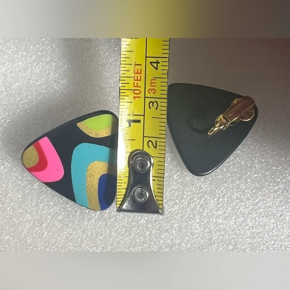 Vintage 80’s Techno Multicolor Triangle Clip On Earrings - Picture 6 of 6